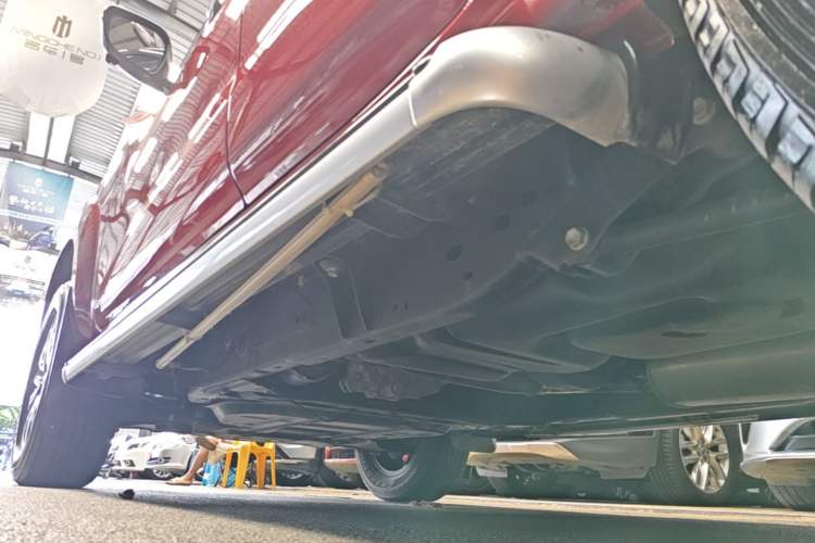 Used Nissan Terra 2020 2.5L XV 4WD Automatic Four-Wheel Drive Flagship Edition Left Side Sill