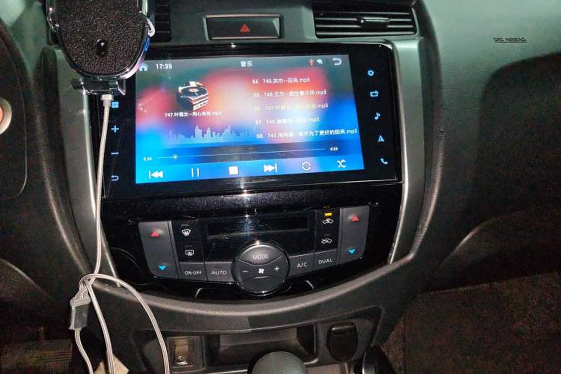Used Nissan Terra 2020 2.5L XL Upper Automatic Two-Wheel Drive Luxury Edition Audio And AC Panel