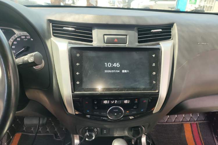 Used Nissan Terra 2020 2.5L XV 4WD Automatic Four-Wheel Drive Flagship Edition Audio And AC Panel