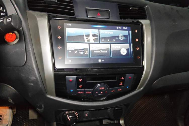 Used Nissan Terra 2020 2.5L XV 4WD Automatic Four-Wheel Drive Flagship Edition Audio And AC Panel
