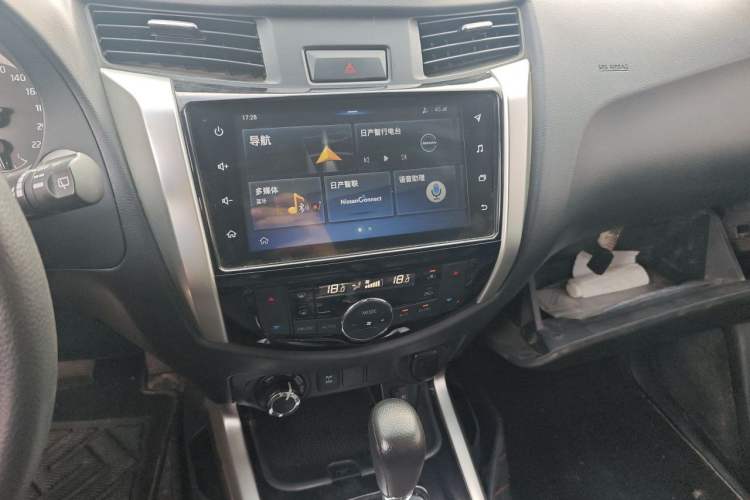Used Nissan Terra 2020 2.5L XL Upper 4WD Automatic Four-Wheel Drive Luxury Edition Audio And AC Panel
