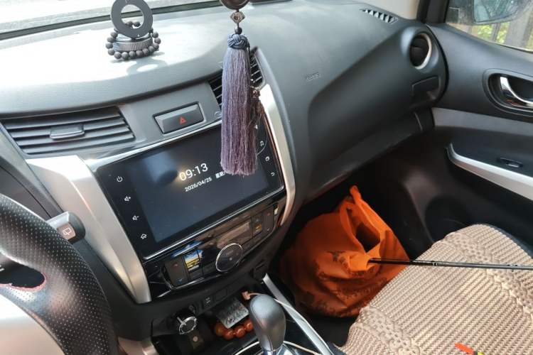 Used Nissan Terra 2020 2.5L XL Upper 4WD Automatic Four-Wheel Drive Luxury Edition Audio And AC Panel