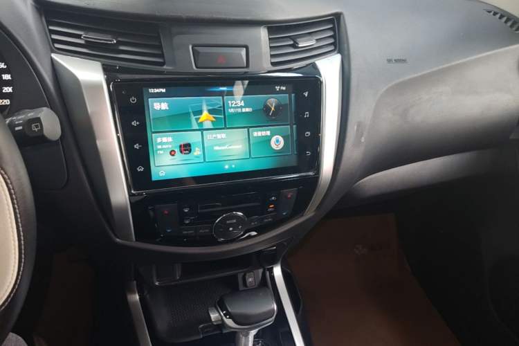 Used Nissan Terra 2020 2.5L XL Upper Automatic Two-Wheel Drive Luxury Edition Audio And AC Panel