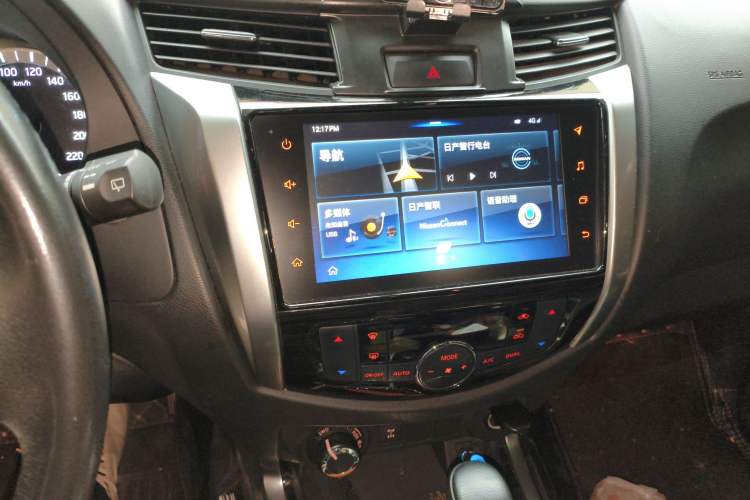 Used Nissan Terra 2020 2.5L XV 4WD Automatic Four-Wheel Drive Flagship Edition Audio And AC Panel
