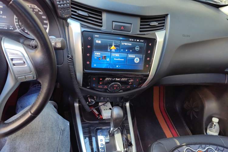 Used Nissan Terra 2020 2.5L XV 4WD Automatic Four-Wheel Drive Flagship Edition Audio And AC Panel