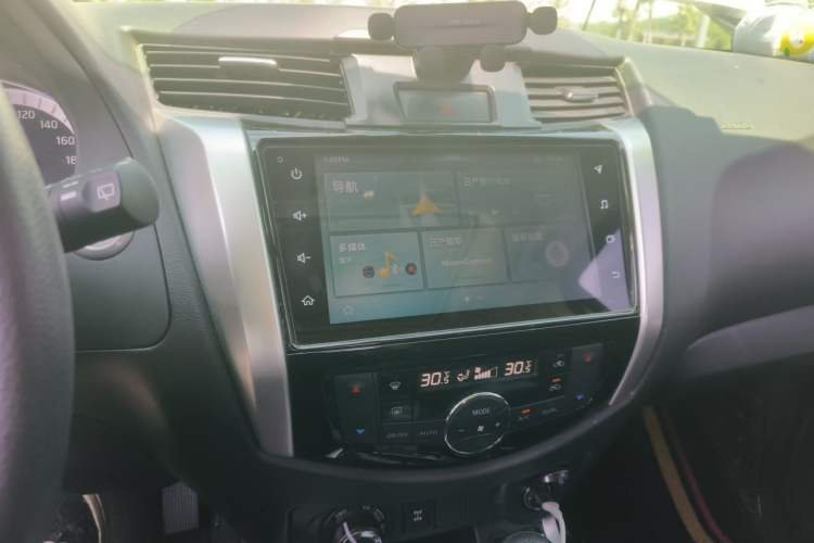 Used Nissan Terra 2020 2.5L XL Upper 4WD Automatic Four-Wheel Drive Luxury Edition Audio And AC Panel