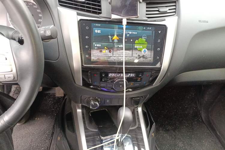Used Nissan Terra 2020 2.5L XV 4WD Automatic Four-Wheel Drive Flagship Edition Audio And AC Panel
