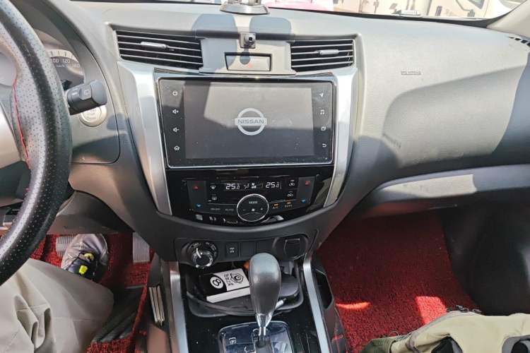 Used Nissan Terra 2020 2.5L XL Upper 4WD Automatic Four-Wheel Drive Luxury Edition Audio And AC Panel