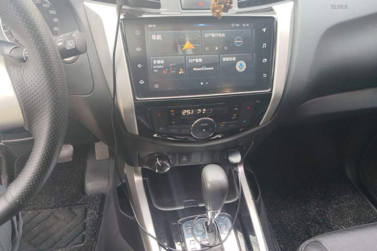 Used Nissan Terra 2020 2.5L XL Upper 4WD Automatic Four-Wheel Drive Luxury Edition Audio And AC Panel