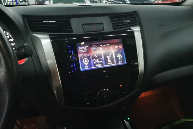 Used Nissan Terra 2020 2.5L XL Upper Automatic Two-Wheel Drive Luxury Edition Audio And AC Panel
