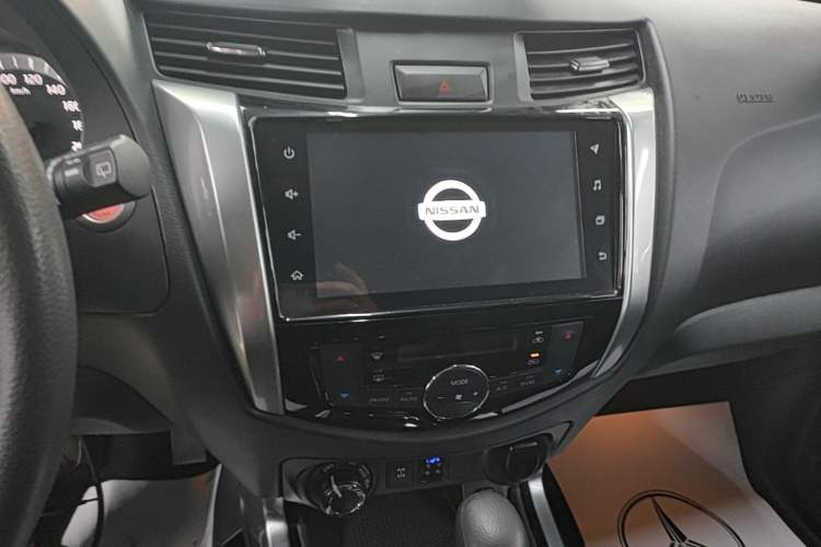 Used Nissan Terra 2020 2.5L XL Upper 4WD Automatic Four-Wheel Drive Luxury Edition Audio And AC Panel