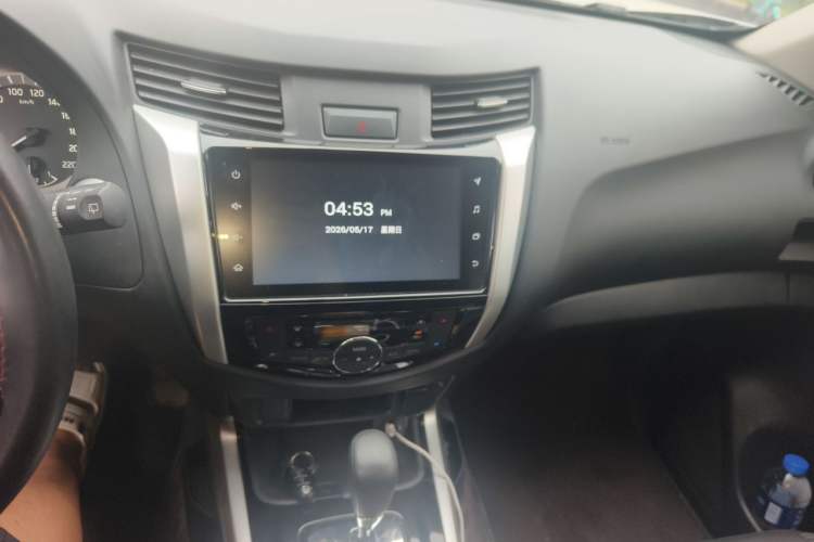 Used Nissan Terra 2020 2.5L XL Upper Automatic Two-Wheel Drive Luxury Edition Audio And AC Panel