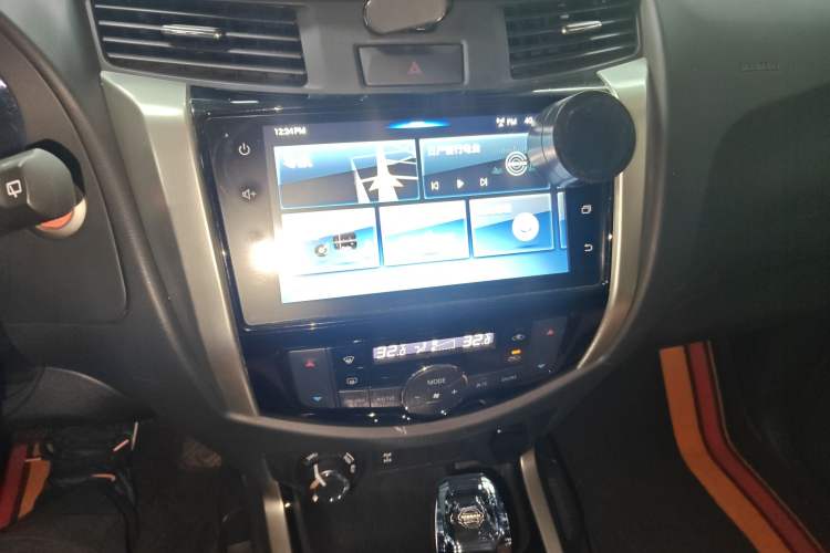Used Nissan Terra 2020 2.5L XL Upper 4WD Automatic Four-Wheel Drive Luxury Edition Audio And AC Panel