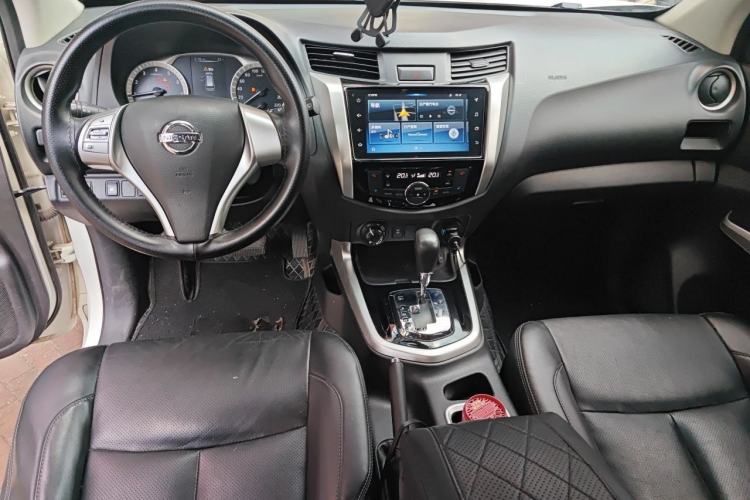 Used Nissan Terra 2020 2.5L XL Upper 4WD Automatic Four-Wheel Drive Luxury Edition Center Console