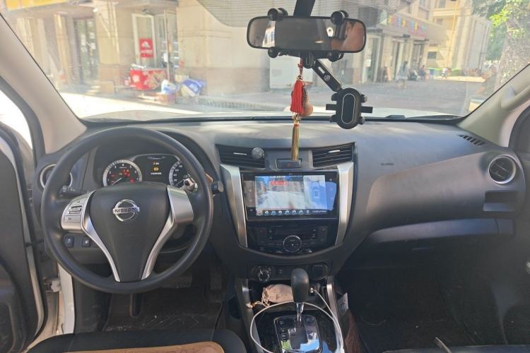 Used Nissan Terra 2020 2.5L XL Upper 4WD Automatic Four-Wheel Drive Luxury Edition Center Console