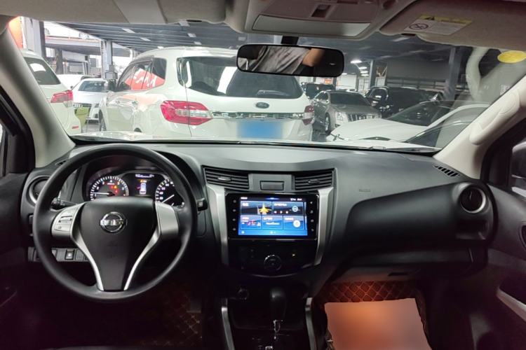 Used Nissan Terra 2020 2.5L XL Upper 4WD Automatic Four-Wheel Drive Luxury Edition Center Console