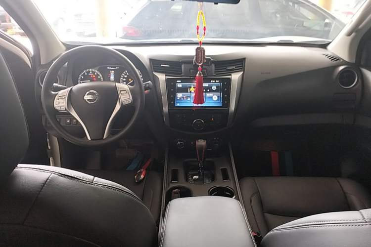Used Nissan Terra 2020 2.5L XL Upper 4WD Automatic Four-Wheel Drive Luxury Edition Center Console