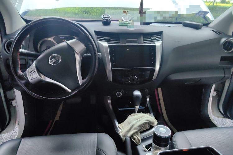 Used Nissan Terra 2020 2.5L XL Upper 4WD Automatic Four-Wheel Drive Luxury Edition Center Console