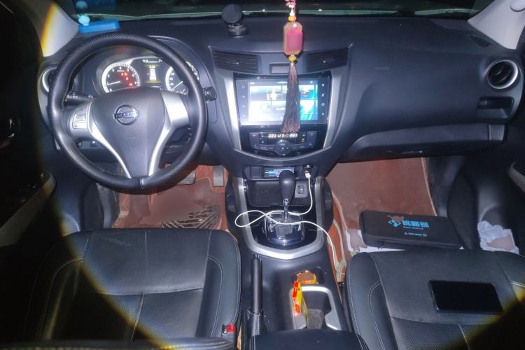 Used Nissan Terra 2020 2.5L XL Upper Automatic Two-Wheel Drive Luxury Edition Center Console
