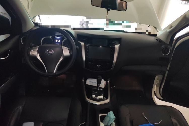 Used Nissan Terra 2020 2.5L XL Upper Automatic Two-Wheel Drive Luxury Edition Center Console