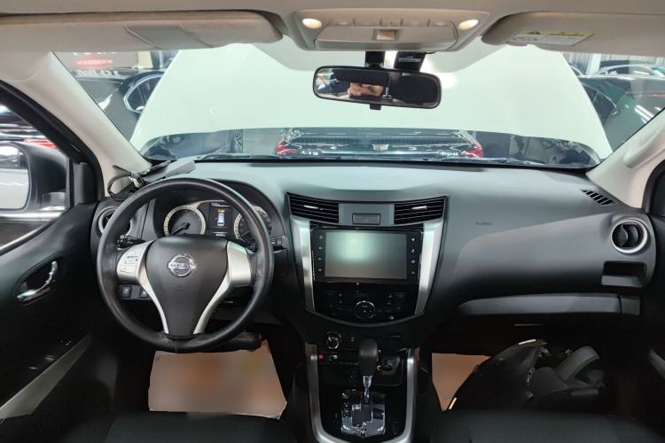 Used Nissan Terra 2020 2.5L XL Upper 4WD Automatic Four-Wheel Drive Luxury Edition Center Console