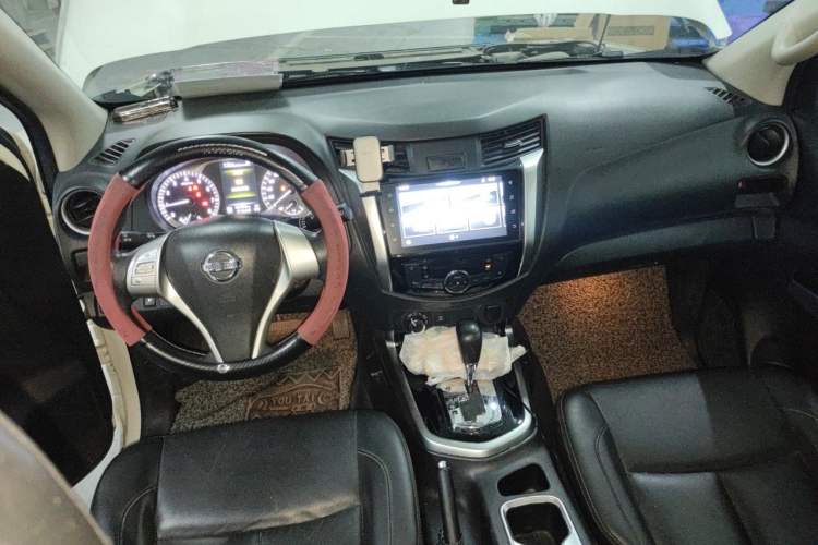 Used Nissan Terra 2020 2.5L XL Upper 4WD Automatic Four-Wheel Drive Luxury Edition Center Console