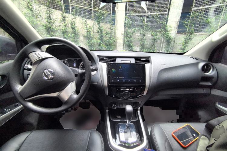 Used Nissan Terra 2020 2.5L XL Upper 4WD Automatic Four-Wheel Drive Luxury Edition Center Console
