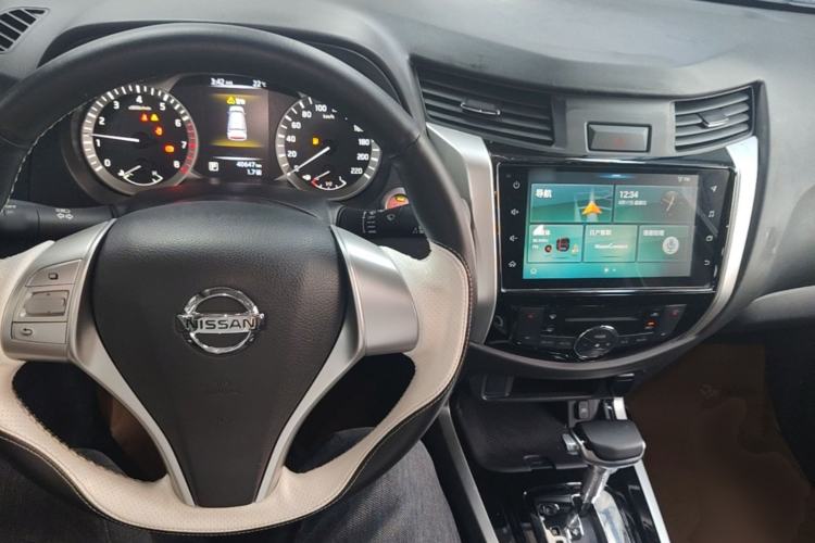 Used Nissan Terra 2020 2.5L XL Upper Automatic Two-Wheel Drive Luxury Edition Center Console
