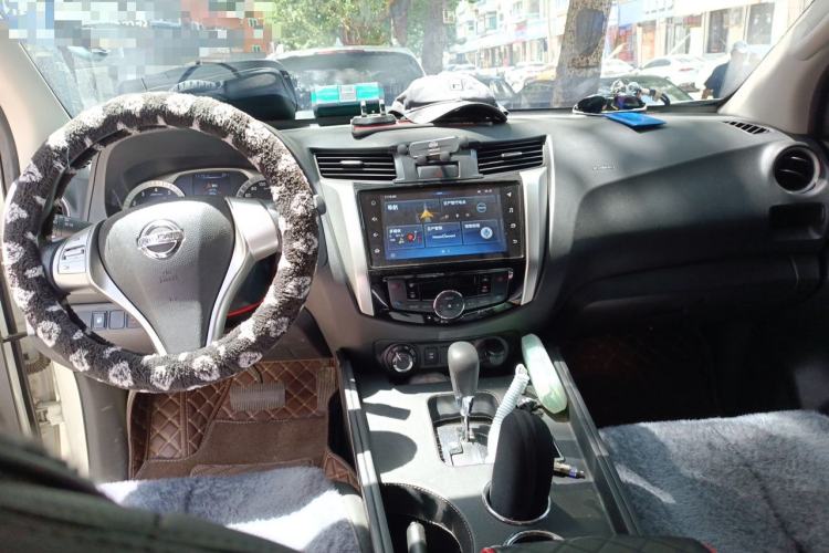 Used Nissan Terra 2020 2.5L XL Upper 4WD Automatic Four-Wheel Drive Luxury Edition Center Console
