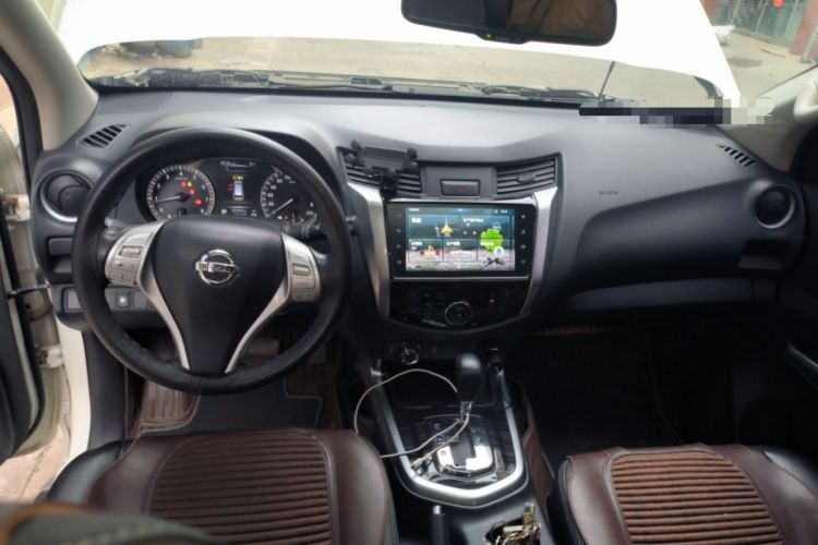 Used Nissan Terra 2020 2.5L XV 4WD Automatic Four-Wheel Drive Flagship Edition Center Console