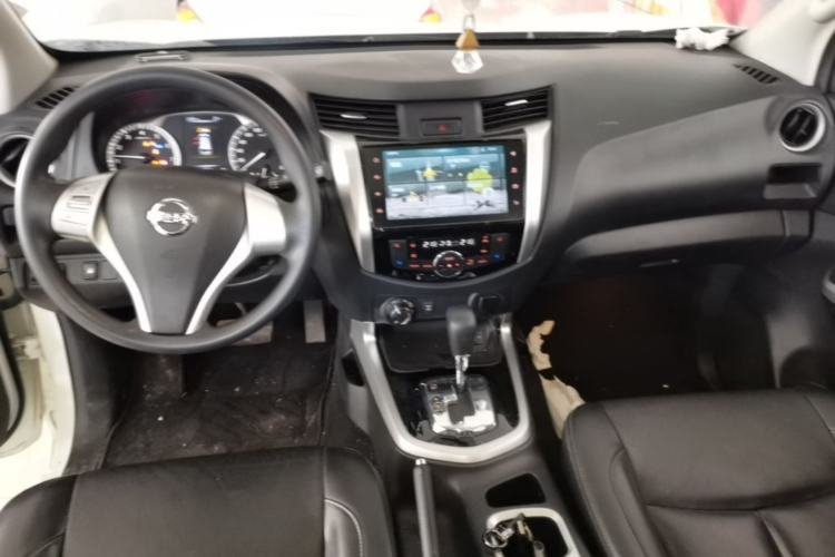 Used Nissan Terra 2020 2.5L XL Upper 4WD Automatic Four-Wheel Drive Luxury Edition Center Console
