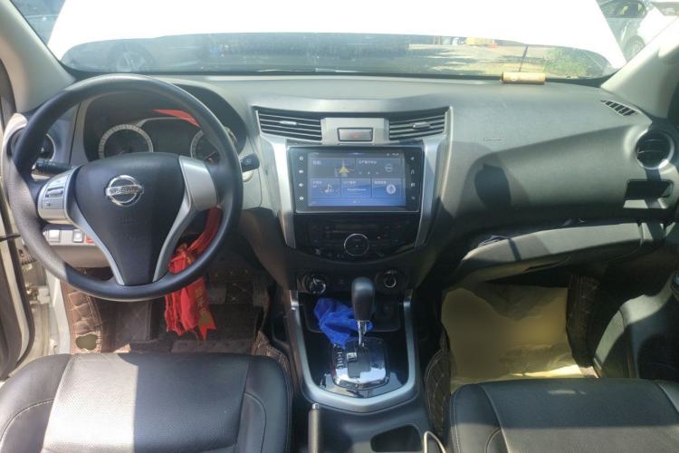 Used Nissan Terra 2020 2.5L XL Upper 4WD Automatic Four-Wheel Drive Luxury Edition Center Console