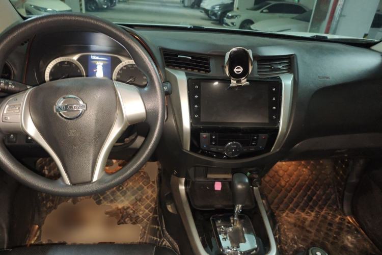 Used Nissan Terra 2020 2.5L XL Upper Automatic Two-Wheel Drive Luxury Edition Center Console
