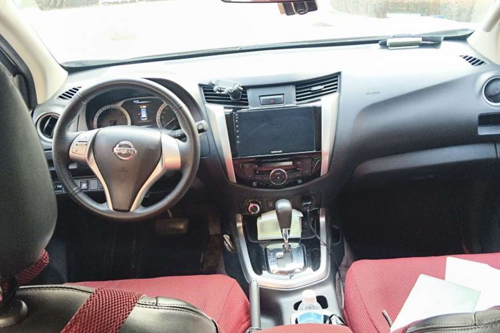 Used Nissan Terra 2020 2.5L XL Upper 4WD Automatic Four-Wheel Drive Luxury Edition Center Console