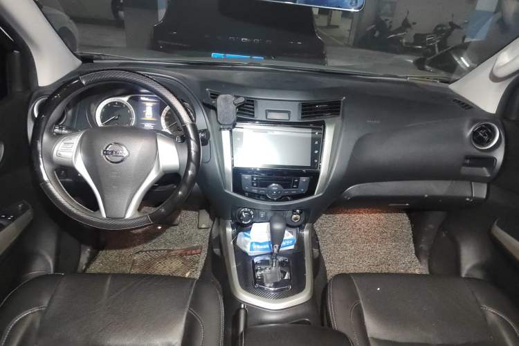 Used Nissan Terra 2020 2.5L XL Upper 4WD Automatic Four-Wheel Drive Luxury Edition Center Console
