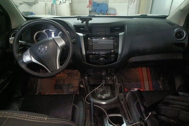 Used Nissan Terra 2020 2.5L XL Upper Automatic Two-Wheel Drive Luxury Edition Center Console