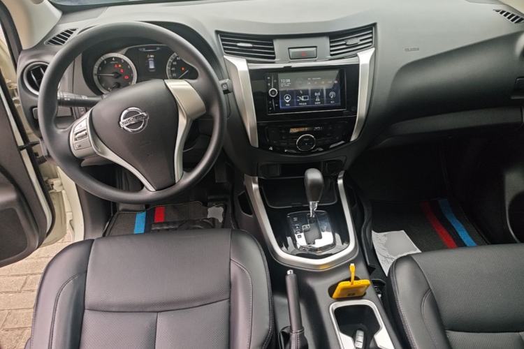 Used Nissan Terra 2020 2.5L XL Upper Automatic Two-Wheel Drive Luxury Edition Center Console