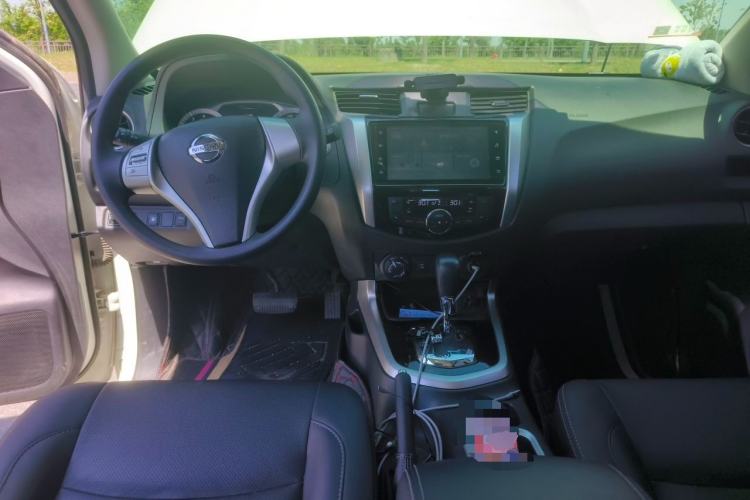 Used Nissan Terra 2020 2.5L XL Upper 4WD Automatic Four-Wheel Drive Luxury Edition Center Console