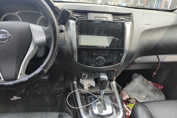 Used Nissan Terra 2020 2.5L XL Upper 4WD Automatic Four-Wheel Drive Luxury Edition Center Console