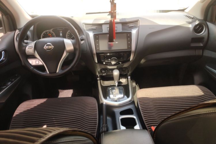 Used Nissan Terra 2020 2.5L XL Upper 4WD Automatic Four-Wheel Drive Luxury Edition Center Console