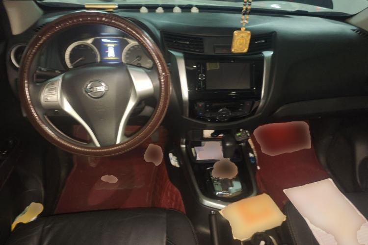 Used Nissan Terra 2020 2.5L XL Upper Automatic Two-Wheel Drive Luxury Edition Center Console