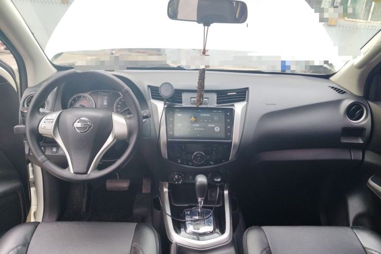 Used Nissan Terra 2020 2.5L XL Upper 4WD Automatic Four-Wheel Drive Luxury Edition Center Console