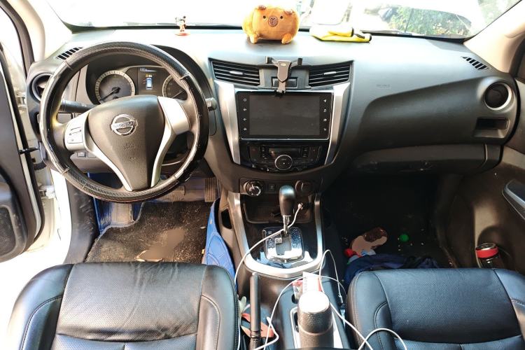 Used Nissan Terra 2020 2.5L XL Upper 4WD Automatic Four-Wheel Drive Luxury Edition Center Console