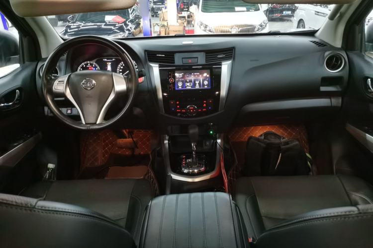 Used Nissan Terra 2020 2.5L XL Upper Automatic Two-Wheel Drive Luxury Edition Center Console