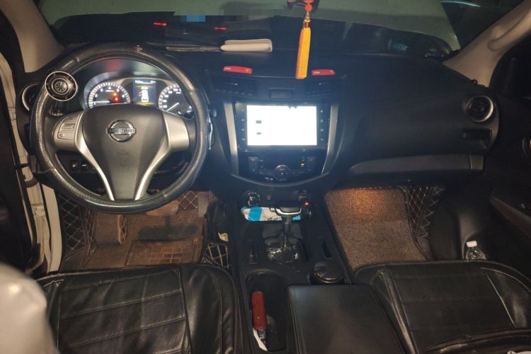 Used Nissan Terra 2020 2.5L XL Upper 4WD Automatic Four-Wheel Drive Luxury Edition Center Console