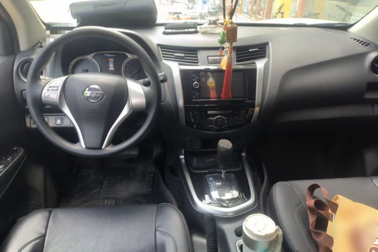 Used Nissan Terra 2020 2.5L XL Upper Automatic Two-Wheel Drive Luxury Edition Center Console