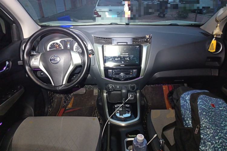 Used Nissan Terra 2020 2.5L XL Upper 4WD Automatic Four-Wheel Drive Luxury Edition Center Console