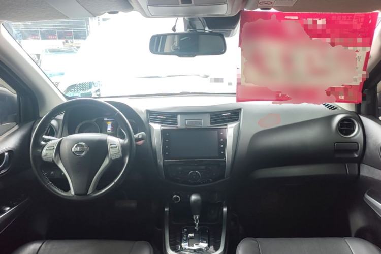 Used Nissan Terra 2020 2.5L XV 4WD Automatic Four-Wheel Drive Flagship Edition Center Console