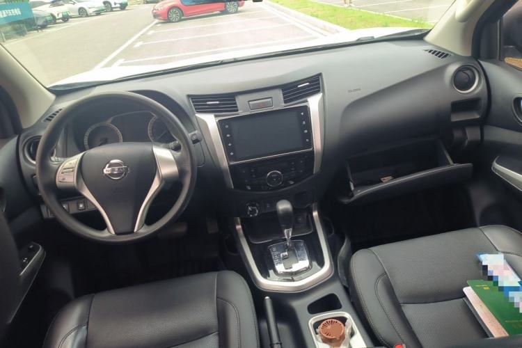 Used Nissan Terra 2020 2.5L XL Upper 4WD Automatic Four-Wheel Drive Luxury Edition Center Console