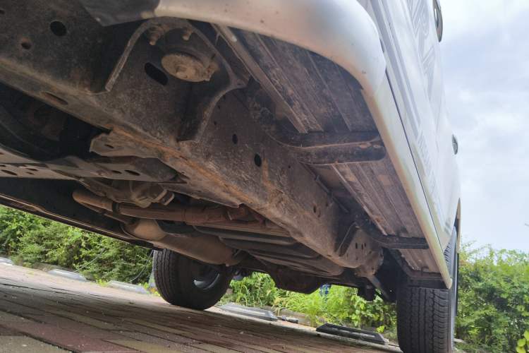 Used Nissan Terra 2020 2.5L XL Upper 4WD Automatic Four-Wheel Drive Luxury Edition Chassis Front Left